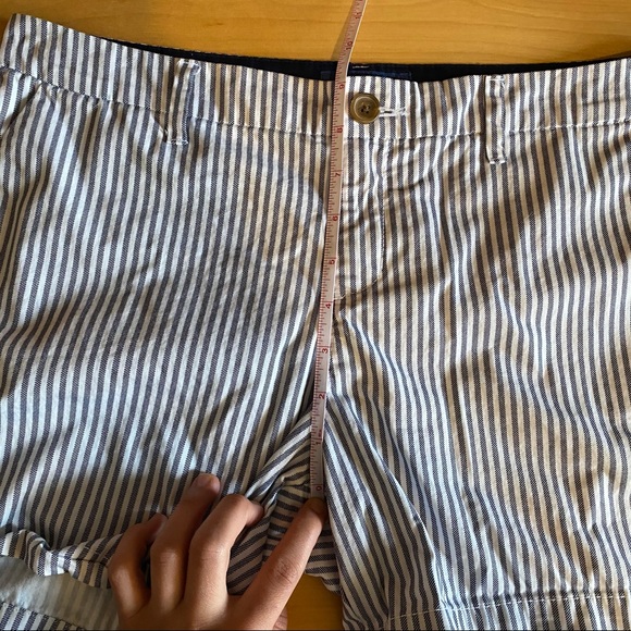 Old Navy 6 Mid rise Twill Shorts - Railroad Stripe - Picture 14 of 15